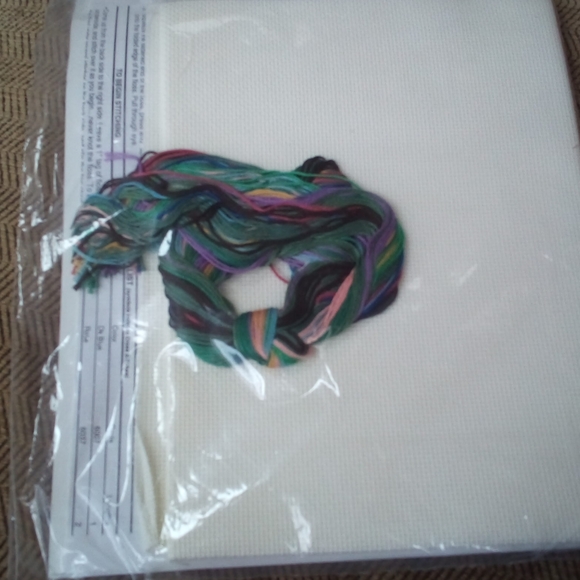 Thousand Winds counted crosstitch kit - Picture 4 of 4